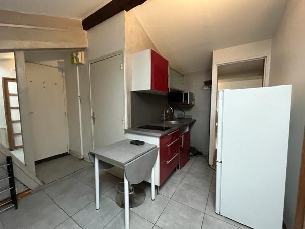 Appartement à vendre |  Oullins |  2 pièces | 21,5 m²