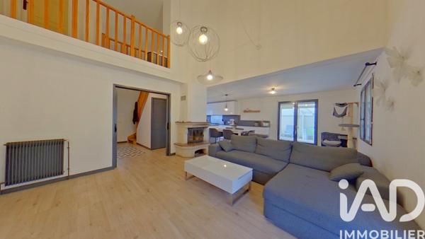Maison à vendre 10 pièces 209 m² Lieusaint