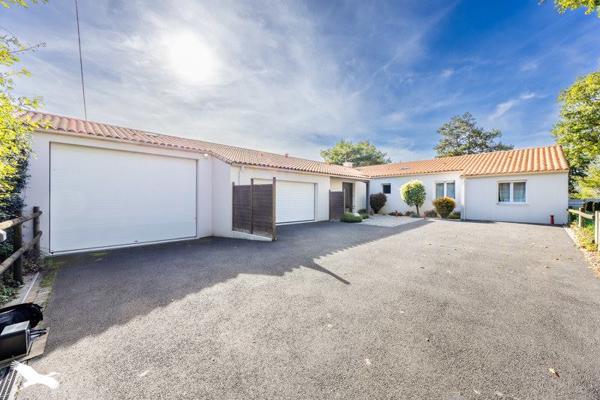 Maison à vendre |  Dompierre-sur-Yon |  6 pièces | 143 m²