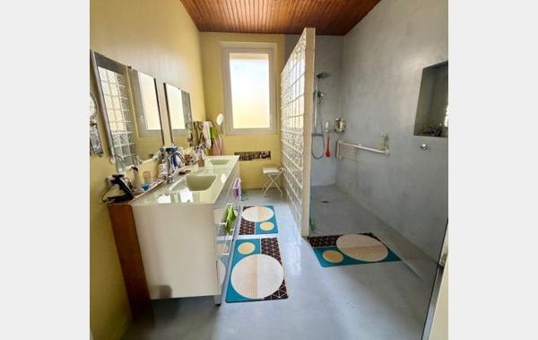 Vente Maison DE CARACTERE AVEC POTENTIEL rénové(e) Lunel