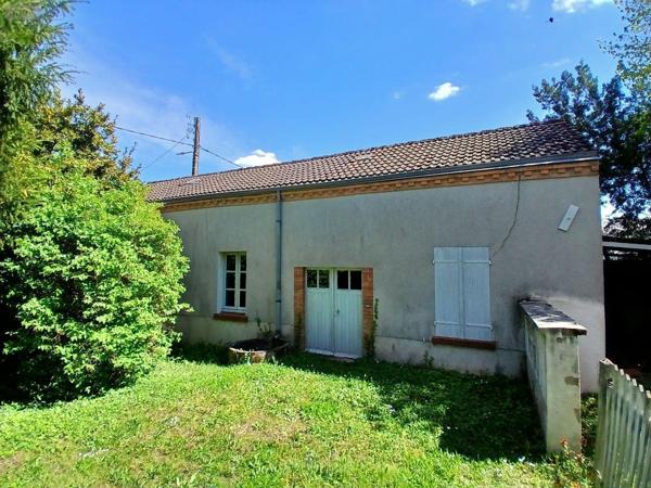 Maison de maître à vendre à Saint-Jean-le-Blanc dans le Loiret (45650), ref : 12295/229   
Route de Saint Cyr en Val