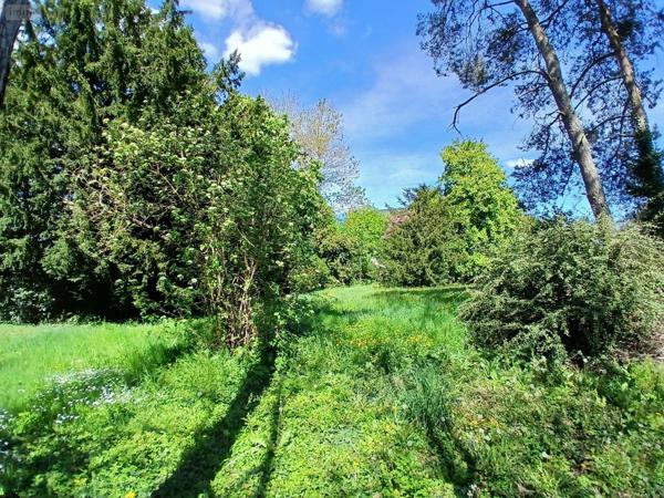 Maison de maître à vendre à Saint-Jean-le-Blanc dans le Loiret (45650), ref : 12295/229   
Route de Saint Cyr en Val