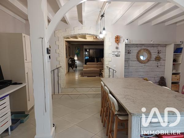 Maison à vendre 4 pièces 185 m² Coutras
