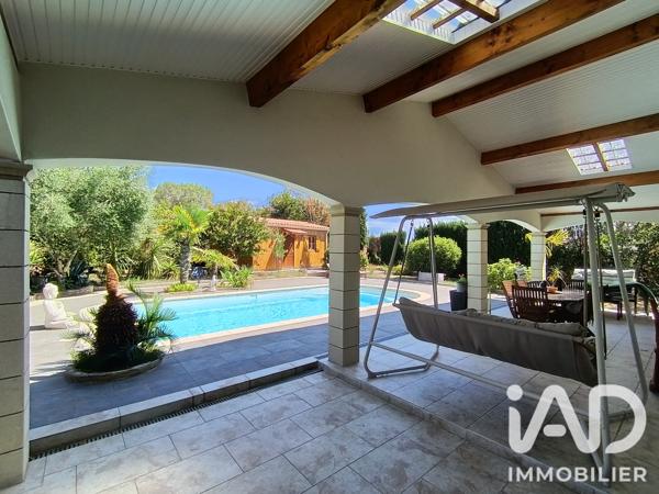 Maison à vendre 4 pièces 185 m² Coutras