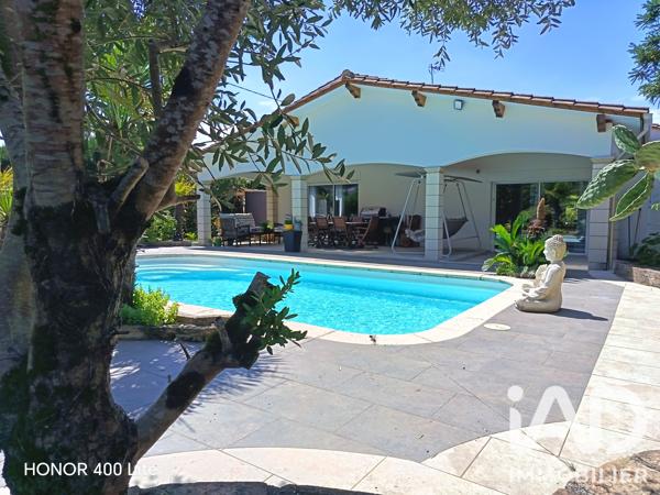 Maison à vendre 4 pièces 185 m² Coutras