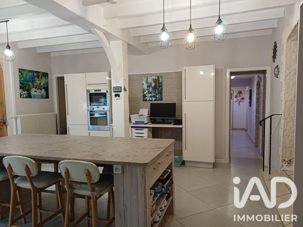 Maison à vendre 4 pièces 185 m² Coutras