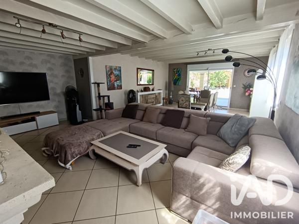 Maison à vendre 4 pièces 185 m² Coutras