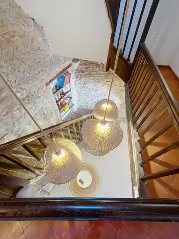 Élégante maison de village rénovée avec cour privée, Claira