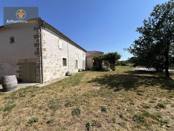Vente                                                      Maison
                        
                     9 pièces                      285 m2                     à Marmande