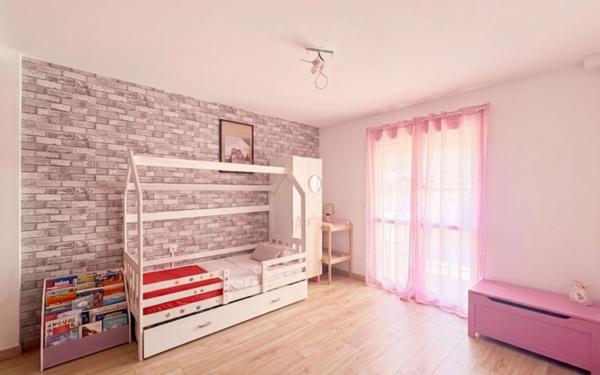 Appartement à vendre    3 pièces • 65 m2 La Valette-du-Var