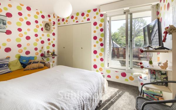 Maison 10 pièces 242 m²