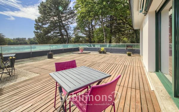 Maison 10 pièces 242 m²