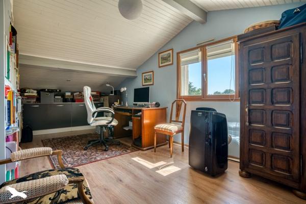 Maison à vendre 317 700 € Estillac 7 p 176,5 m² DPE D