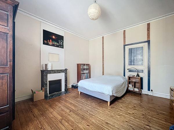 Maison avec cachet quartier Sainte-Anne à Nantes - 7 pièces, 5 chambres, jardin.