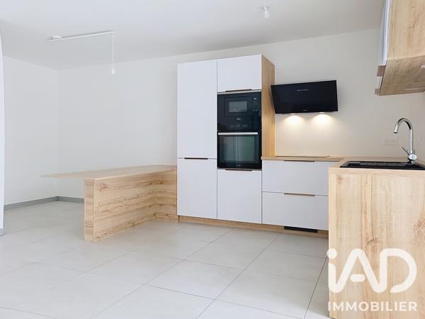 Location appartement 2 pièces 49 m² Hettange-Grande