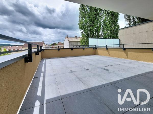 Location appartement 2 pièces 49 m² Hettange-Grande