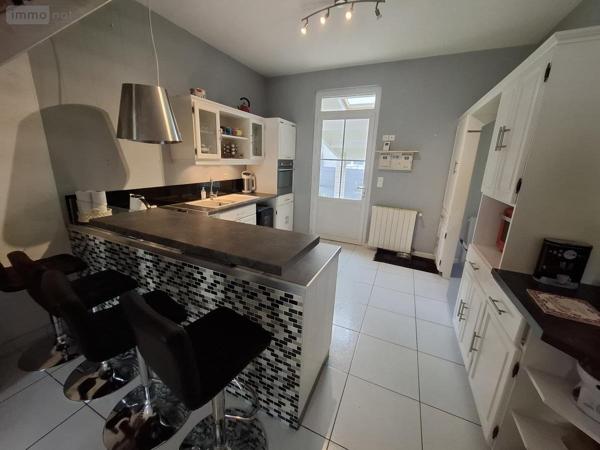 Maison à vendre à Pons en Charente-Maritime (17800), ref : 17111-689