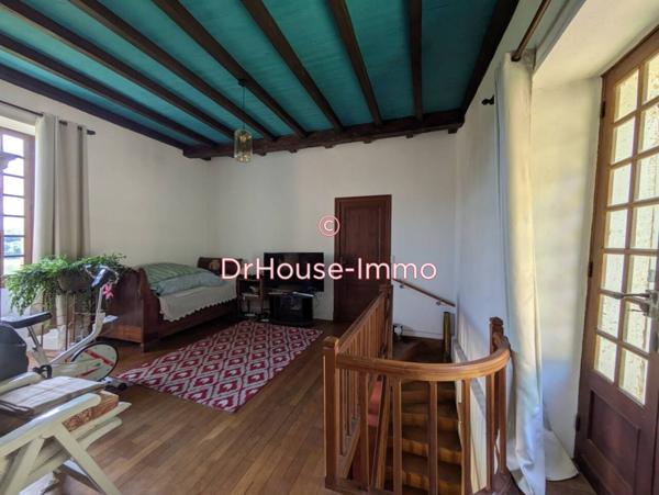 Bien immobilier à vendre 8 pièces de 206 m²