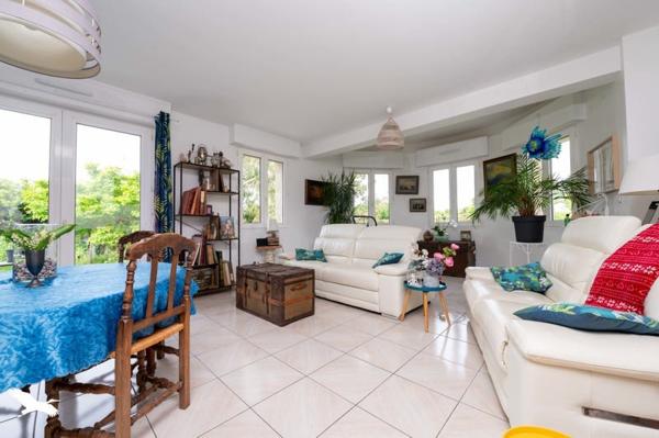 Maison à vendre |  Quéven |  7 pièces | 179 m²