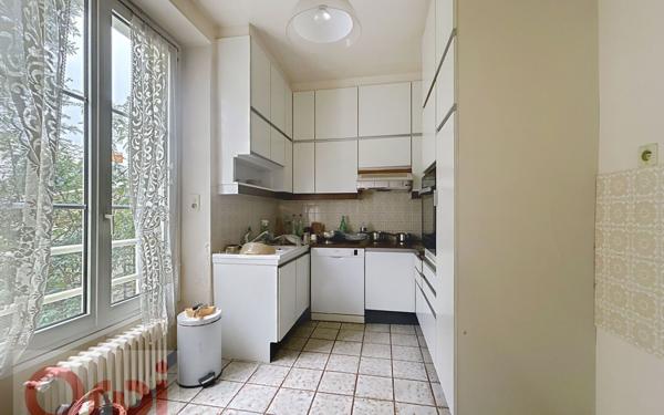 Maison à vendre    5 pièces • 115 m2 Châtillon