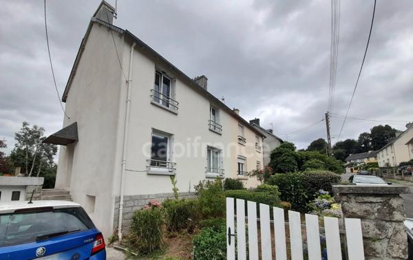 Maison à vendre 4 pièces QUIMPER (29)-83 m2 surface habitable - 3 chambres - avec sous-sol- 1 garage indépendant- jardin- terrasse - Parcelle de 436m2-