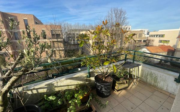 Appartement à louer    3 pièces • 71,42 m2 Antony
