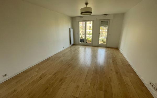 Appartement à louer    3 pièces • 71,42 m2 Antony