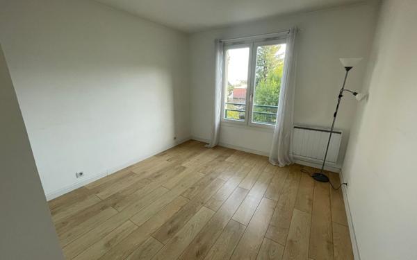 Appartement à louer    3 pièces • 71,42 m2 Antony