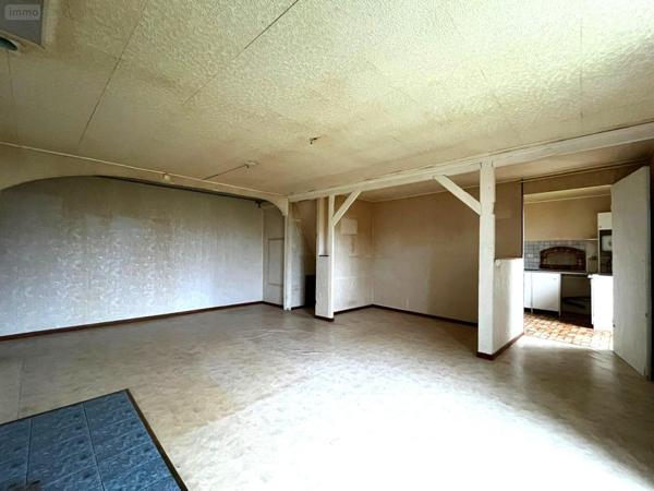 Maison à vendre à Nogent en Haute-Marne (52800), ref : SGML116090