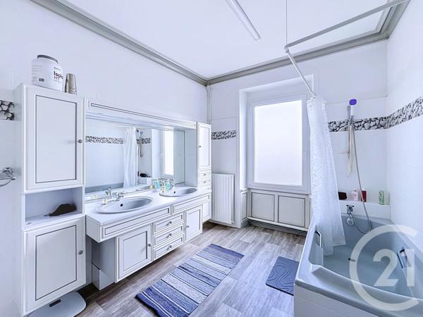 Maison à vendre  7 pièces - 171 m 2   MESLAY DU MAINE  - 53