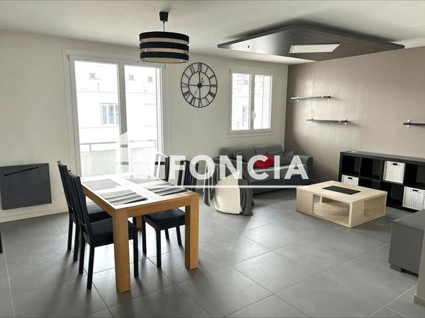 Location Appartement 4 pièces 62.46 m² - 18 RUE HENRI DUNANT Grenoble 38000