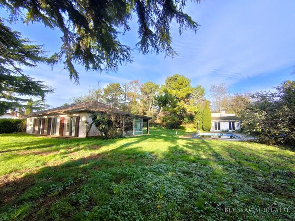 Maison de 90,05m² et dépendance d'environ 30m² sur 2 019m² de terrain avec piscine