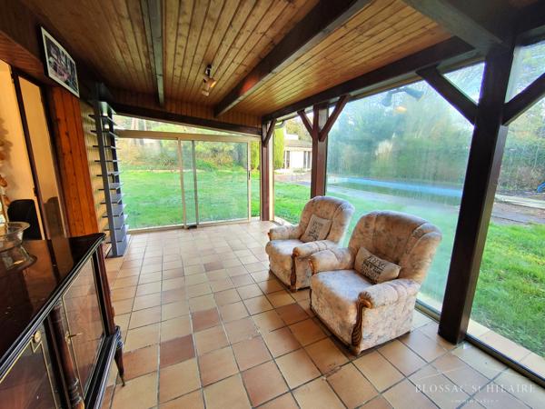 Maison de 90,05m² et dépendance d'environ 30m² sur 2 019m² de terrain avec piscine