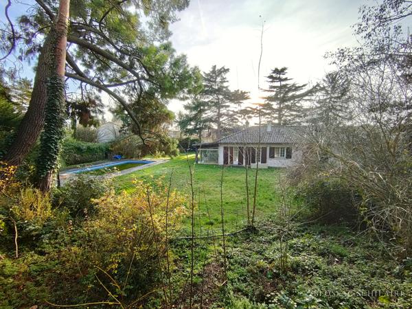 Maison de 90,05m² et dépendance d'environ 30m² sur 2 019m² de terrain avec piscine