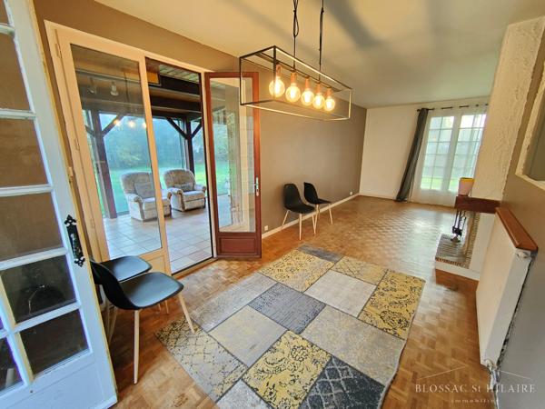 Maison de 90,05m² et dépendance d'environ 30m² sur 2 019m² de terrain avec piscine