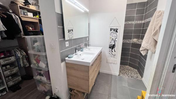 Longère sur 4ha 33 secteur Saint-Berthevin