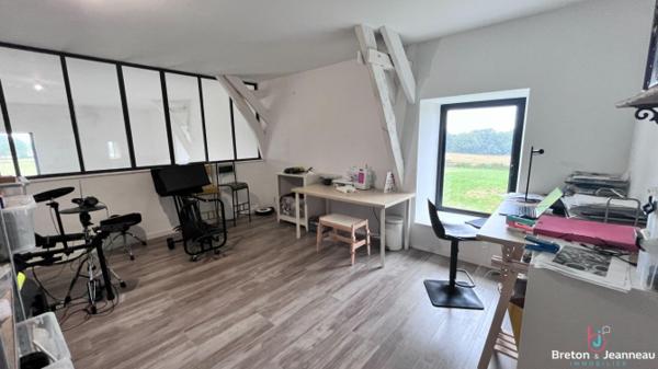 Longère sur 4ha 33 secteur Saint-Berthevin