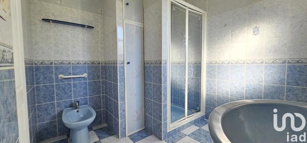 Maison à vendre 5 pièces 140 m² Saint-Cyr-sur-Loire