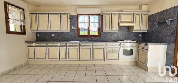 Maison à vendre 5 pièces 140 m² Saint-Cyr-sur-Loire