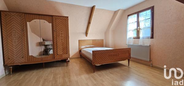 Maison à vendre 5 pièces 140 m² Saint-Cyr-sur-Loire