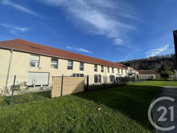 Appartement F4 à vendre  4 pièces - 105 m2 BUSY - 25