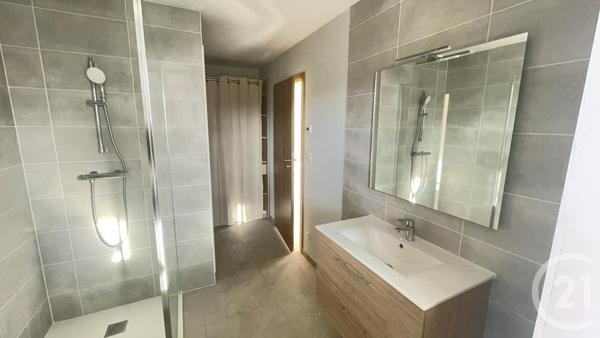 Appartement F4 à vendre  4 pièces - 105 m2 BUSY - 25