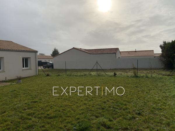 Angles (85750) Angles - Maison de plain-pied T4 de 2023 de 78 m² avec 3 chambres. Normes PMR