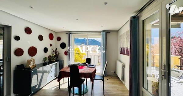 VILLA AVEC GARAGE ET TERRAIN