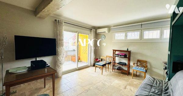 VILLA AVEC GARAGE ET TERRAIN