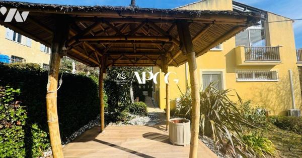 VILLA AVEC GARAGE ET TERRAIN