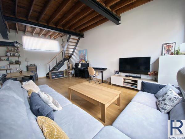 Châtillon (92320) Maison esprit loft avec piscine et dépendance à Chatillon