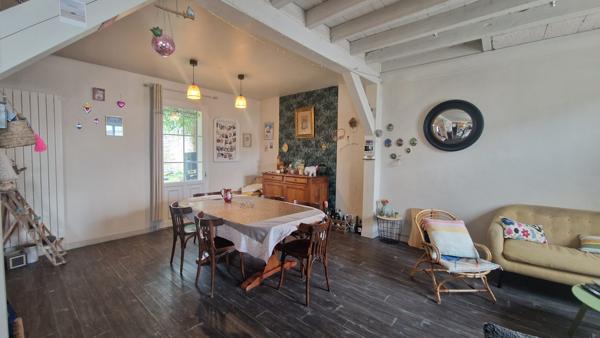 Maison - 9 pièces - 190 m²