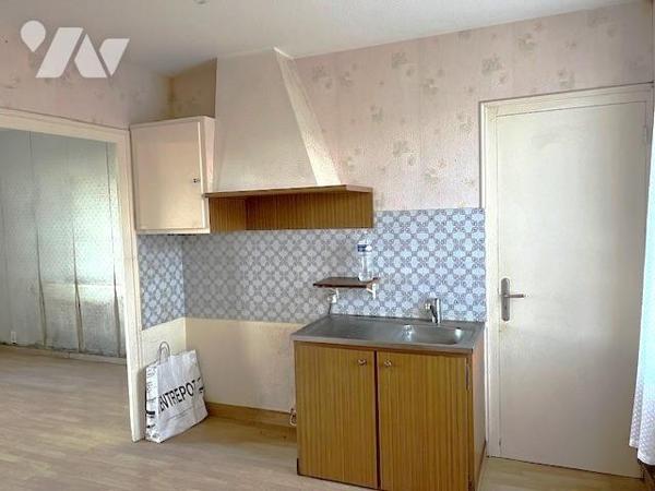 LA VERRIE MAISON 2 CHAMBRES + BUREAU