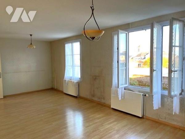 LA VERRIE MAISON 2 CHAMBRES + BUREAU